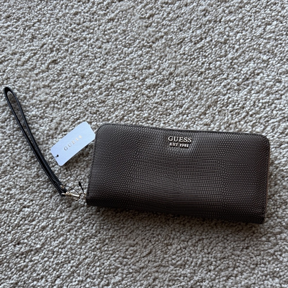 GUESS Textured Brown Wristlet